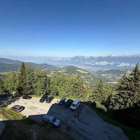 3 Couchages Au Pied Des Pistes, Apartment Les Adrets